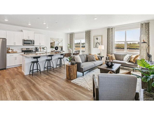 6122 Alpine Ridge Dr, Colorado Springs, CO 80925