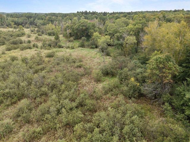 E2041 MEADOWLARK LANE, Waupaca, WI 54981