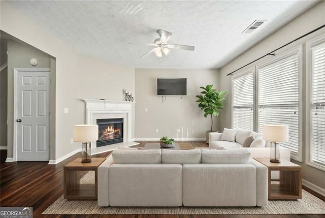 6066 Allpoint Way, Fairburn, GA 30213