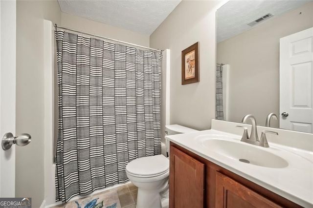 6066 Allpoint Way, Fairburn, GA 30213