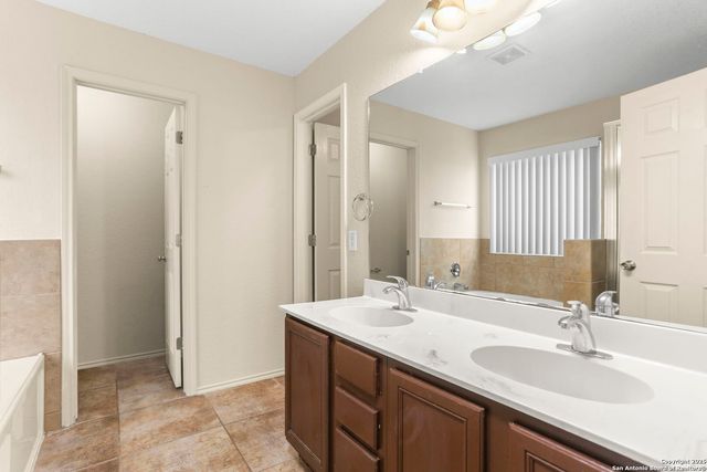 7707 Cold Mtn, Converse, TX 78109