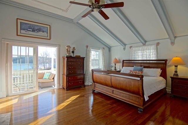 4 Spring Lane, Eliot, ME 03903