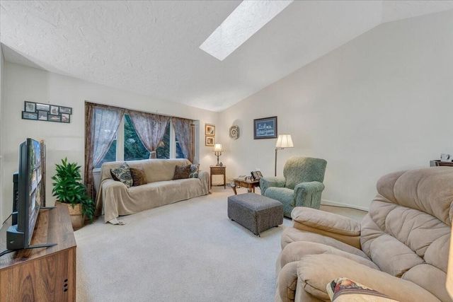 2720 Grandin RD, Roanoke, VA 24015