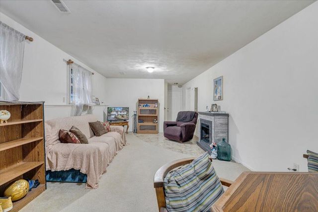 2720 Grandin RD, Roanoke, VA 24015