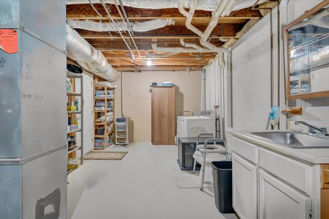 2720 Grandin RD, Roanoke, VA 24015