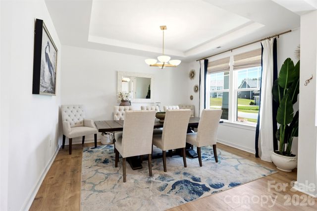 15611 Walnut Hill Drive, Charlotte, NC 28278