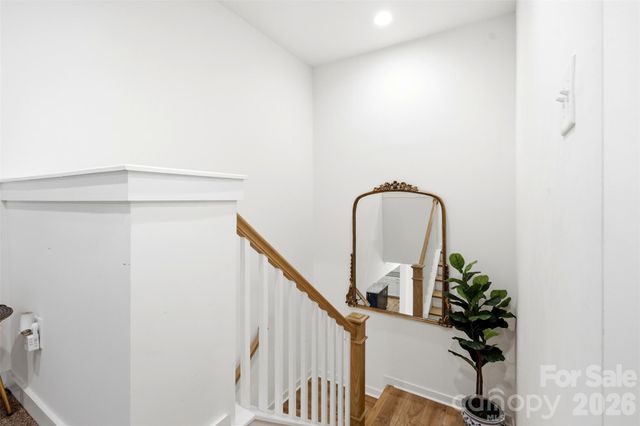 15611 Walnut Hill Drive, Charlotte, NC 28278