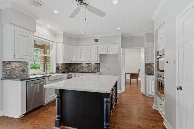 3110 Chippers Crossing, Montgomery, TX 77356