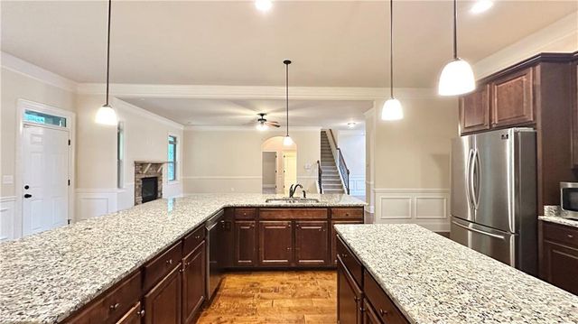 3594 Hedgestone Lane, Snellville, GA 30078