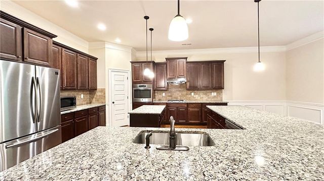 3594 Hedgestone Lane, Snellville, GA 30078