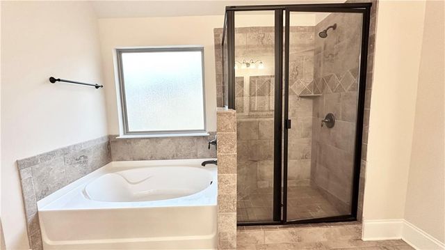 3594 Hedgestone Lane, Snellville, GA 30078