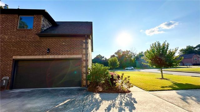 3594 Hedgestone Lane, Snellville, GA 30078