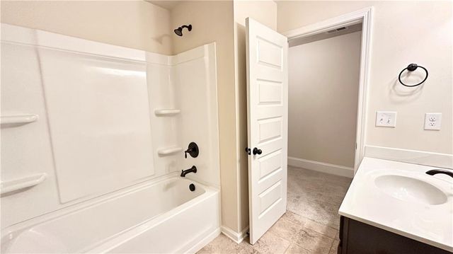 3594 Hedgestone Lane, Snellville, GA 30078