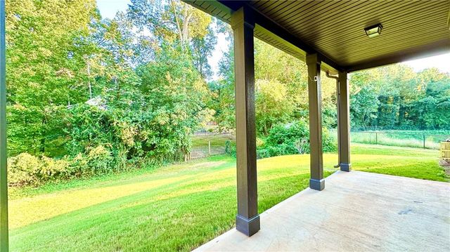 3594 Hedgestone Lane, Snellville, GA 30078