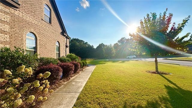 3594 Hedgestone Lane, Snellville, GA 30078