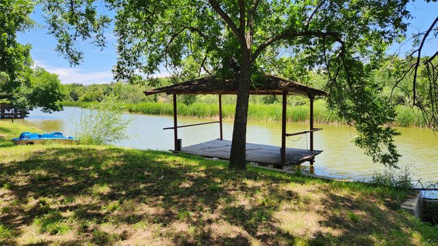3307 Robinson Creek Drive, Granbury, TX 76048