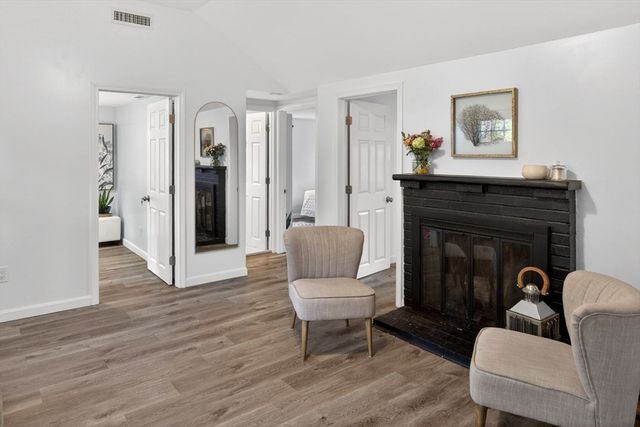 20 Indian Mound Trl, Dennis, MA 02639