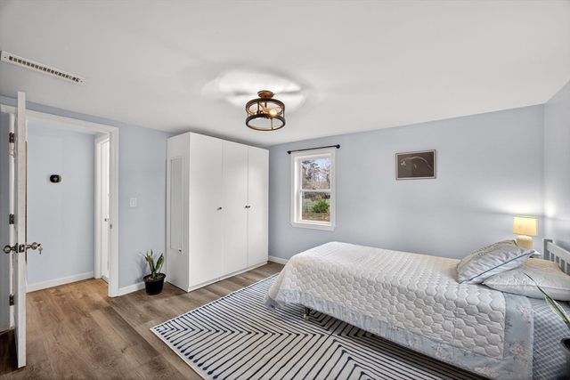 20 Indian Mound Trl, Dennis, MA 02639