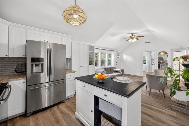 20 Indian Mound Trl, Dennis, MA 02639