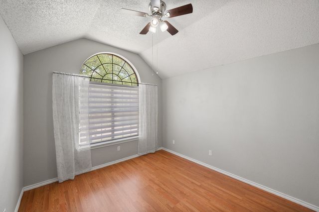 4313 Kenwood Drive, Grapevine, TX 76051