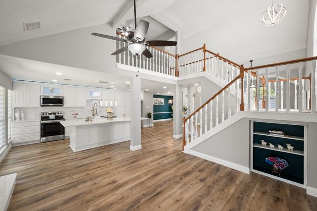 4313 Kenwood Drive, Grapevine, TX 76051