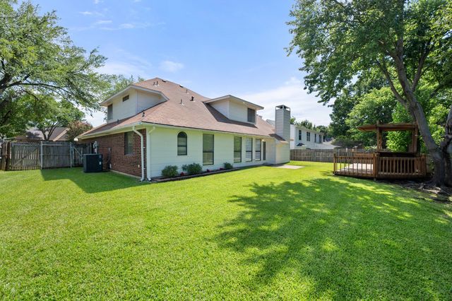 4313 Kenwood Drive, Grapevine, TX 76051