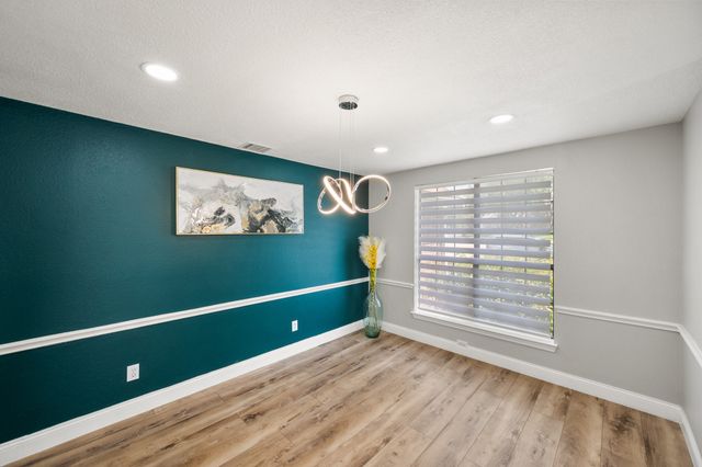 4313 Kenwood Drive, Grapevine, TX 76051