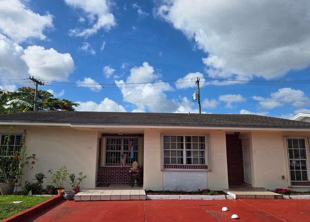 11302 SW 7th Street, Miami, FL 33174