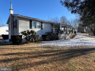 1354 MT PLEASANT ROAD, Fayetteville, PA 17222