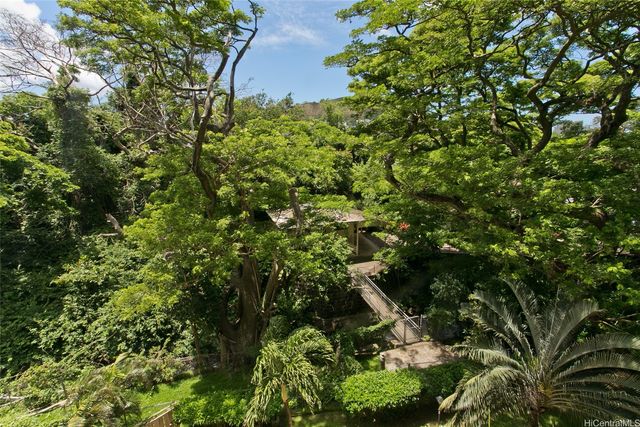 55 S Judd Street 503, Honolulu, HI 96817