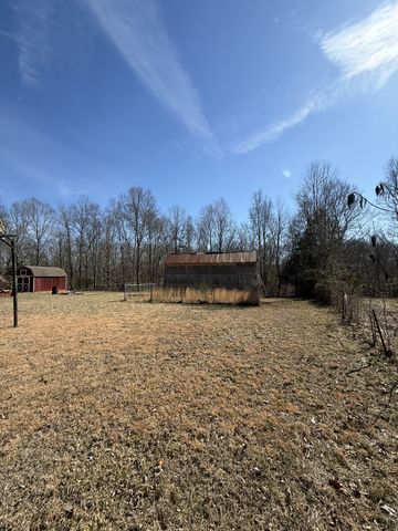 201 Timberline Acres Dr, Manchester, TN 37355