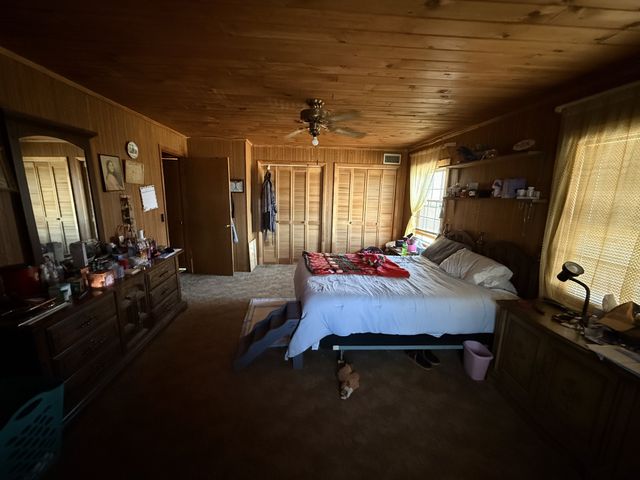 201 Timberline Acres Dr, Manchester, TN 37355