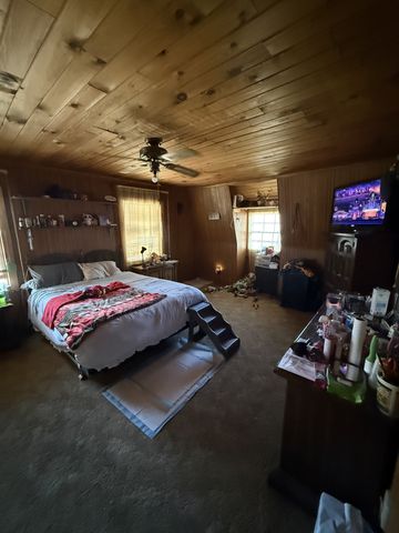 201 Timberline Acres Dr, Manchester, TN 37355