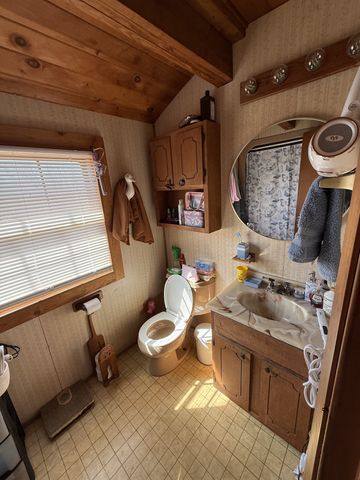 201 Timberline Acres Dr, Manchester, TN 37355