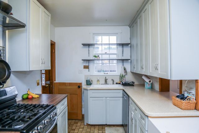 3658 Orchard Avenue N, Robbinsdale, MN 55422