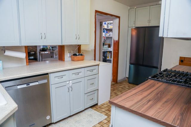 3658 Orchard Avenue N, Robbinsdale, MN 55422