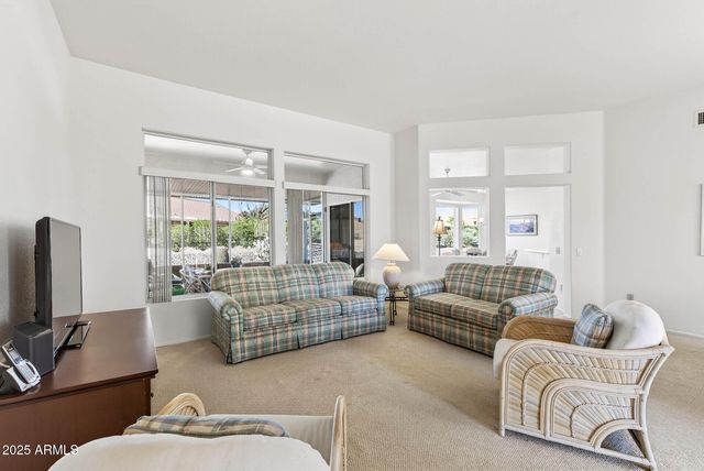 22216 N CHEYENNE Drive, Sun City West, AZ 85375