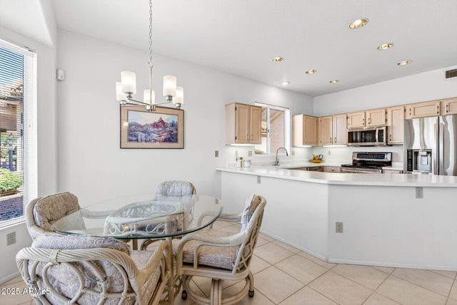 22216 N CHEYENNE Drive, Sun City West, AZ 85375