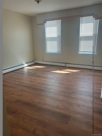 155 Dartmouth Street 2, Hempstead, NY 11550
