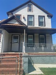 155 Dartmouth Street 2, Hempstead, NY 11550