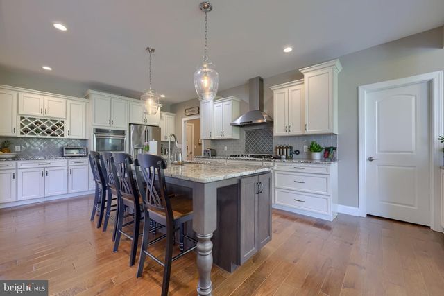 110 PINE HILL RD, Enola, PA 17025