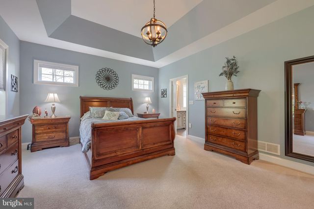 110 PINE HILL RD, Enola, PA 17025