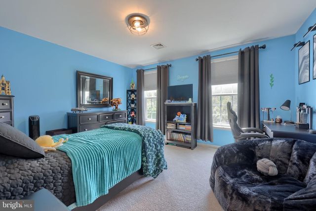 110 PINE HILL RD, Enola, PA 17025