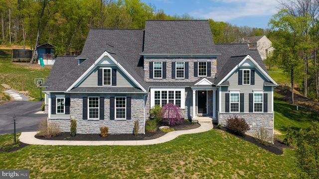 110 PINE HILL RD, Enola, PA 17025