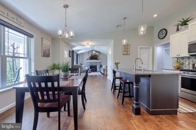 110 PINE HILL RD, Enola, PA 17025