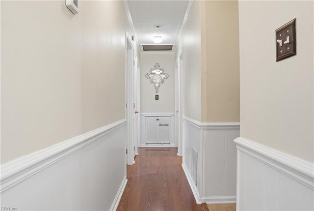 50 Sandy Lake DR, Hampton, VA 23666