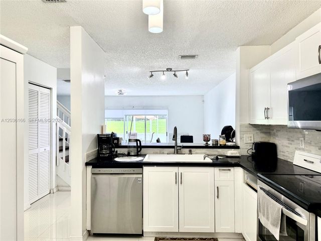 20807 NW 1st Street, Pembroke Pines, FL 33029