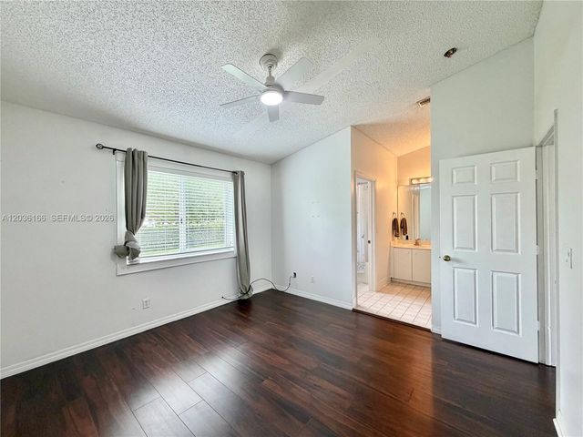 20807 NW 1st Street, Pembroke Pines, FL 33029