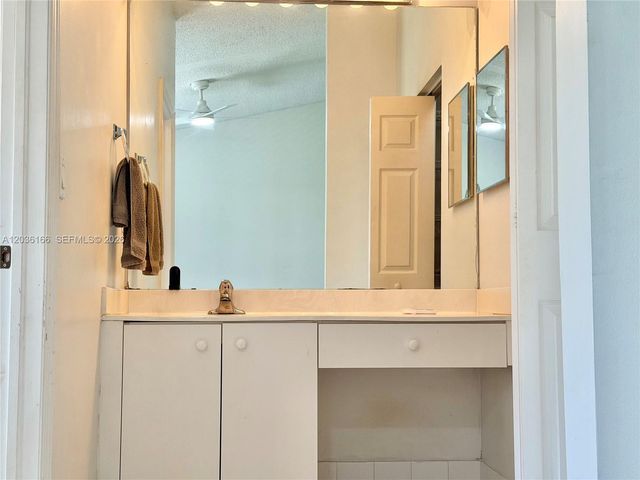 20807 NW 1st Street, Pembroke Pines, FL 33029