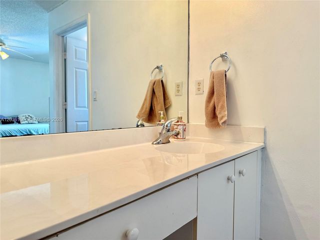 20807 NW 1st Street, Pembroke Pines, FL 33029
